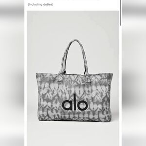 ALO Yoga Gray Tie-Dye Tote Bag